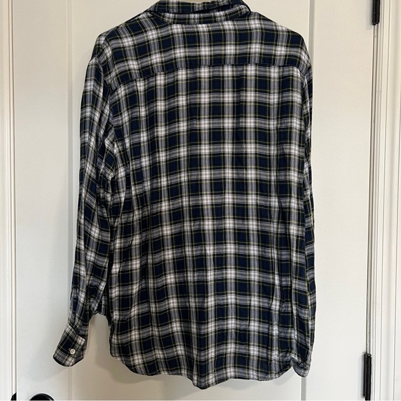 Frank & Eileen | Eileen Plaid Relaxed Fit Button Down - Picture 6 of 9